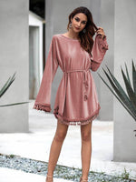 Rundausschnitt Quaste Reine Farbe Gürtel Mini Kleid - Rose Boutique